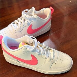 Nike White Sneakers with Pink Accents